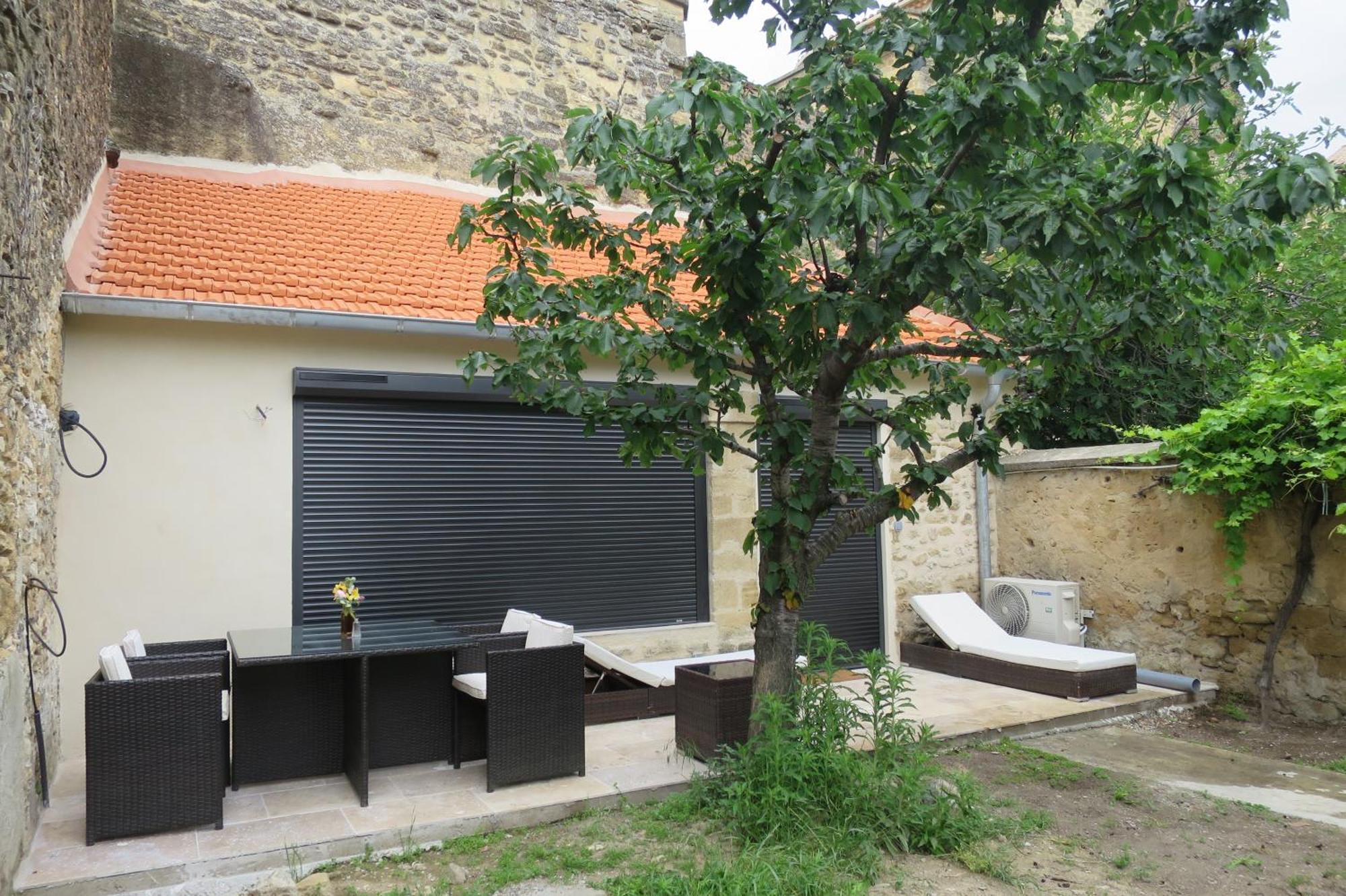 La Grotte Appartement Sérignan-du-Comtat Buitenkant foto